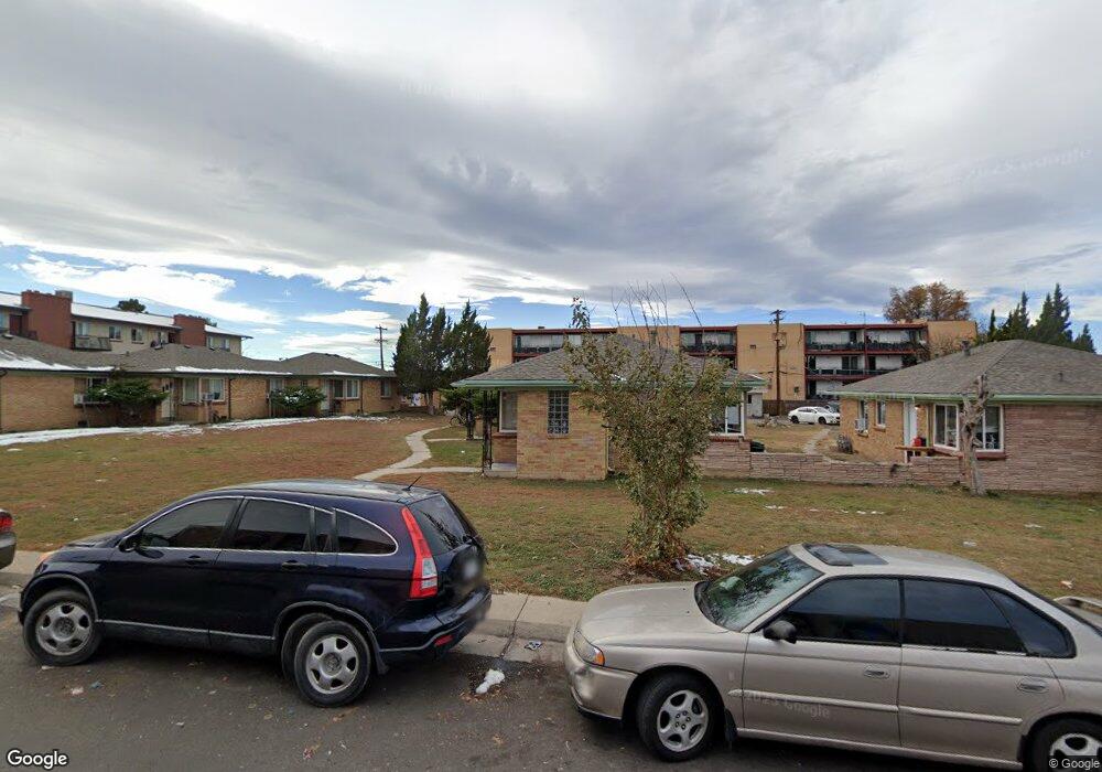 1575 Nome St, Aurora, CO 80010 - photo 1