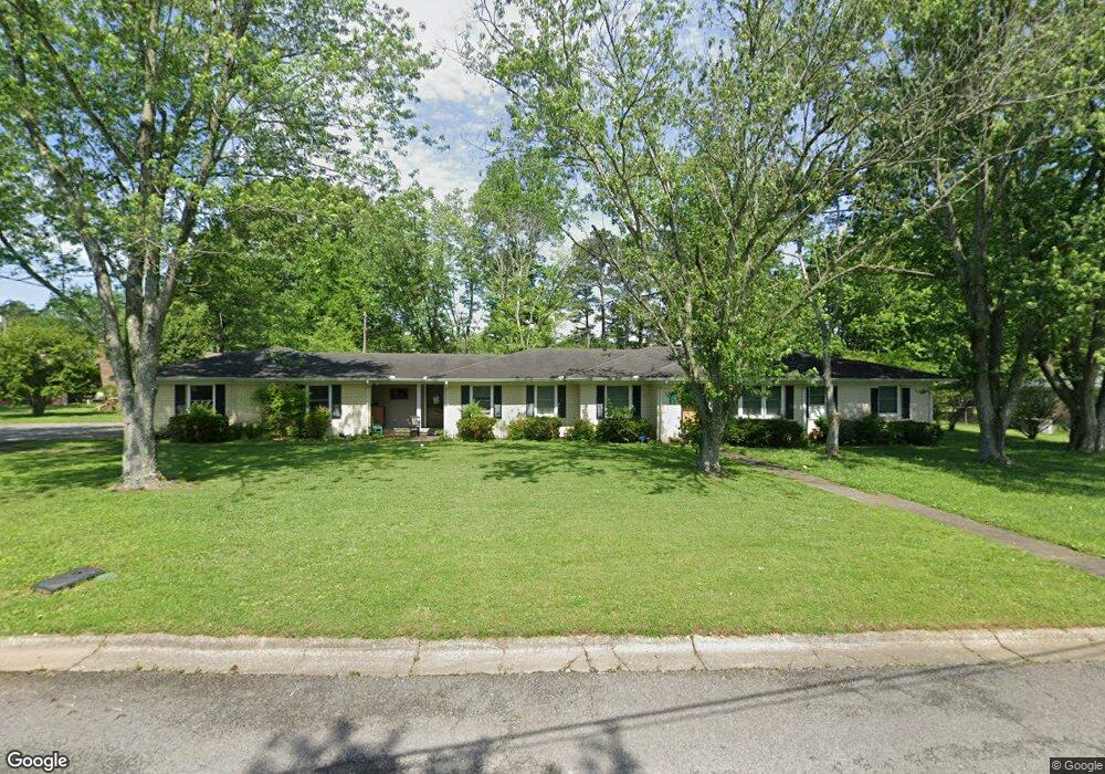 114 Hilltop Dr, Shelbyville, TN 37160 - photo 1