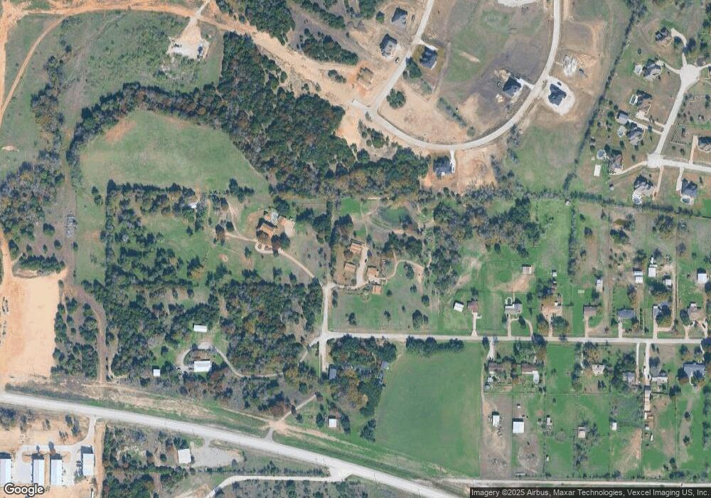 2326 Hill Top Cir, Weatherford, TX 76085 - photo 1