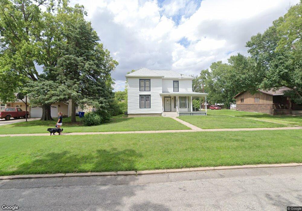 1141 E Euclid St, McPherson, KS 67460 - photo 1