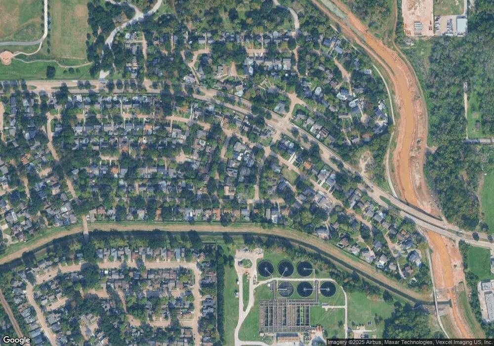 5611 Deepcreek Ln, Houston, TX 77091 - photo 1