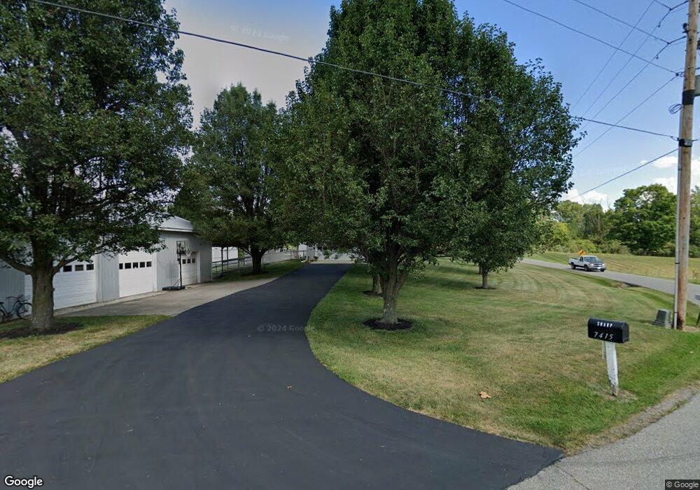 7415 S Sprague Rd, Columbus, IN 47201 - photo 1