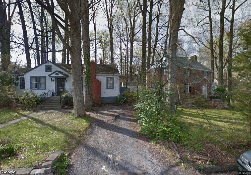 4552 N Chelsea Ln, Bethesda, MD 20814 - photo 1