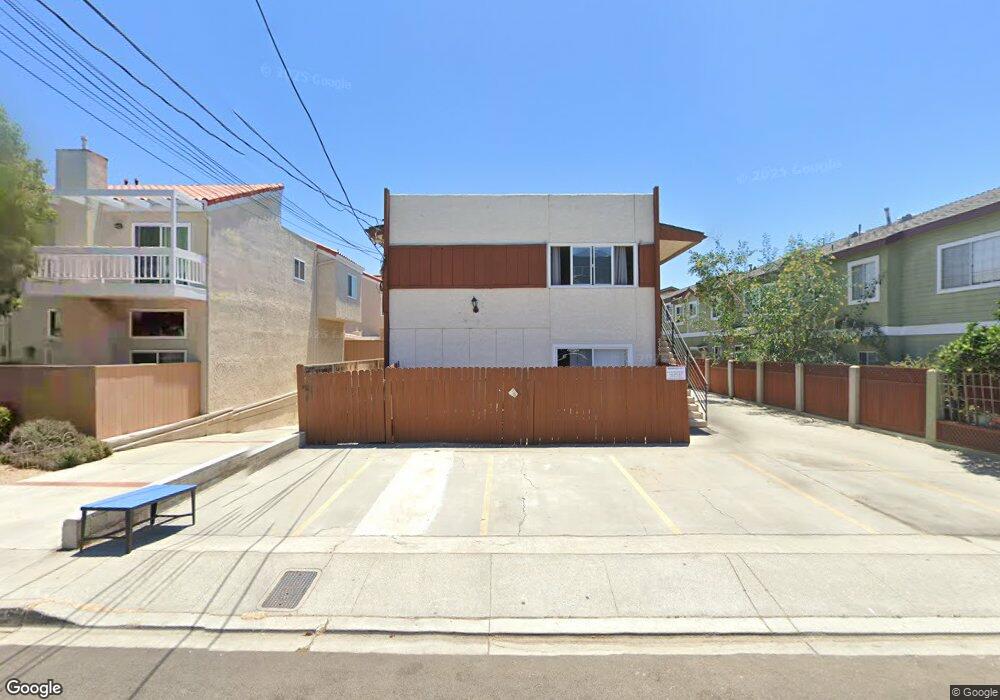 2306 Vanderbilt Ln, Redondo Beach, CA 90278 - photo 1