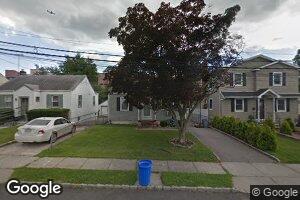 26 Exford Place, Albertson, NY 11507