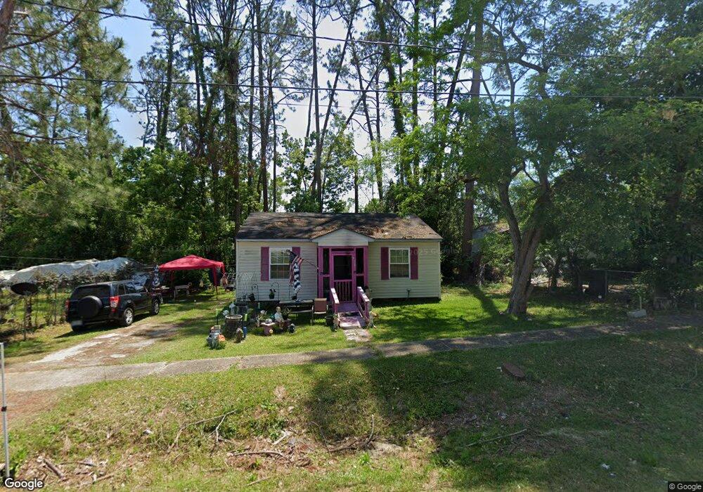 112 Peachtree St W, Douglas, GA 31533 - photo 1