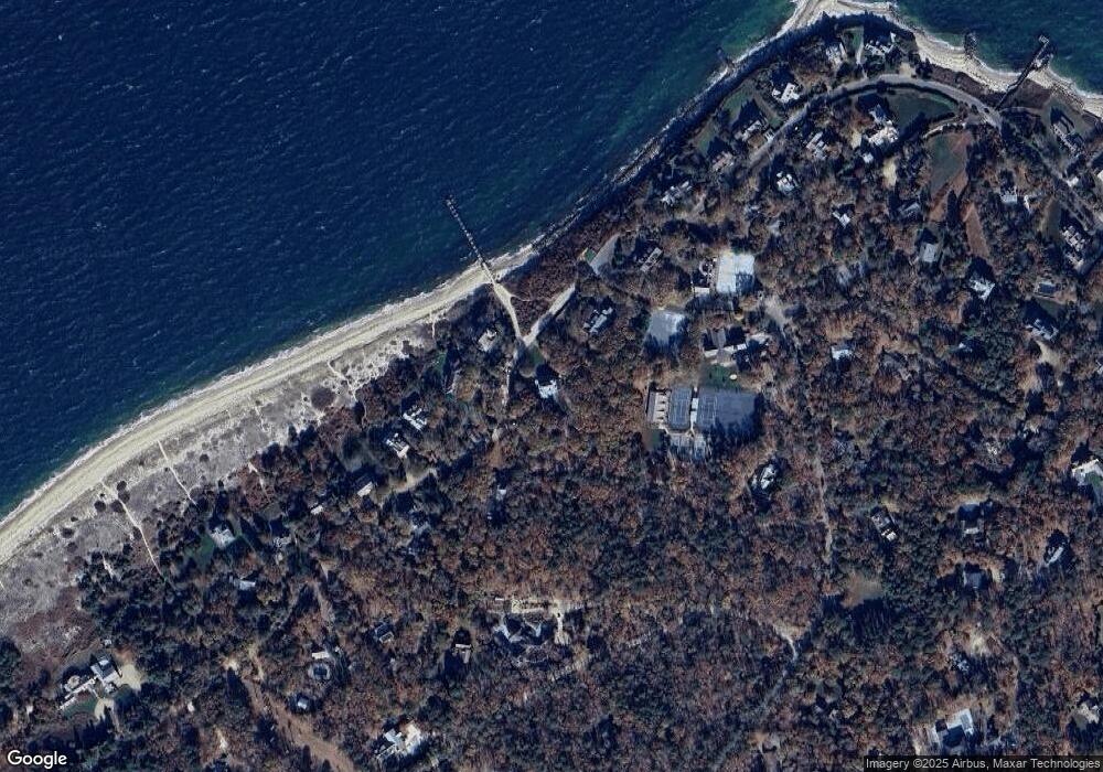 1124 Main St, Vineyard Haven, MA 02568 - photo 1