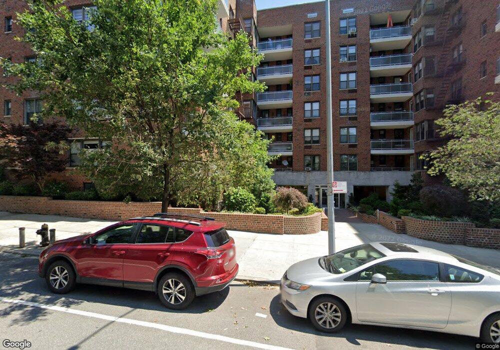 9511 Shore Rd unit P20, Brooklyn, NY 11209 - photo 1