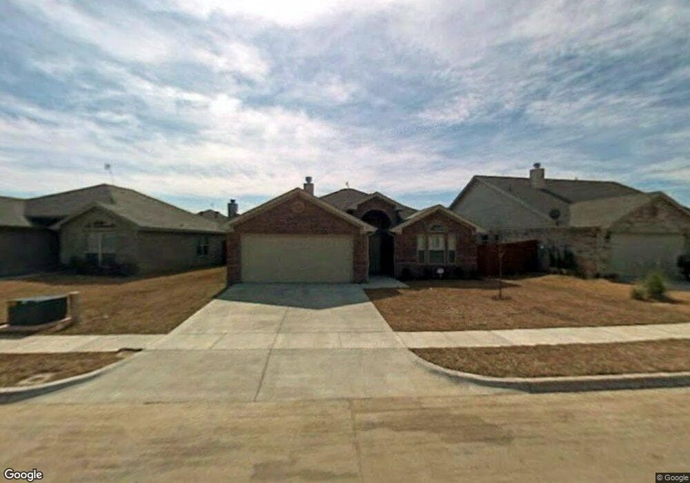 306 Sardius Blvd, Granbury, TX 76049 - photo 1