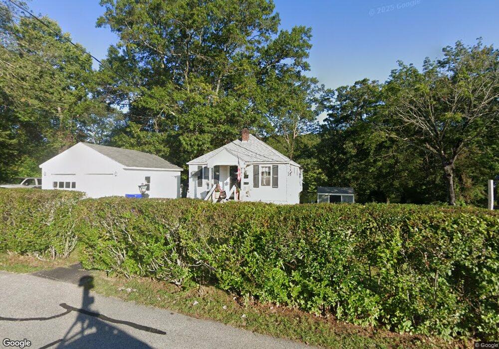 141 Circle Dr, West Warwick, RI 02893 - photo 1