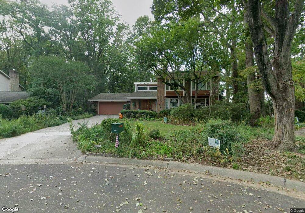 8612 Carlynn Dr, Bethesda, MD 20817 - photo 1