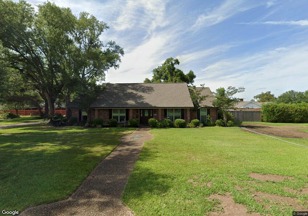 1320 Wedgewood St, Lake Charles, LA 70605 - photo 1