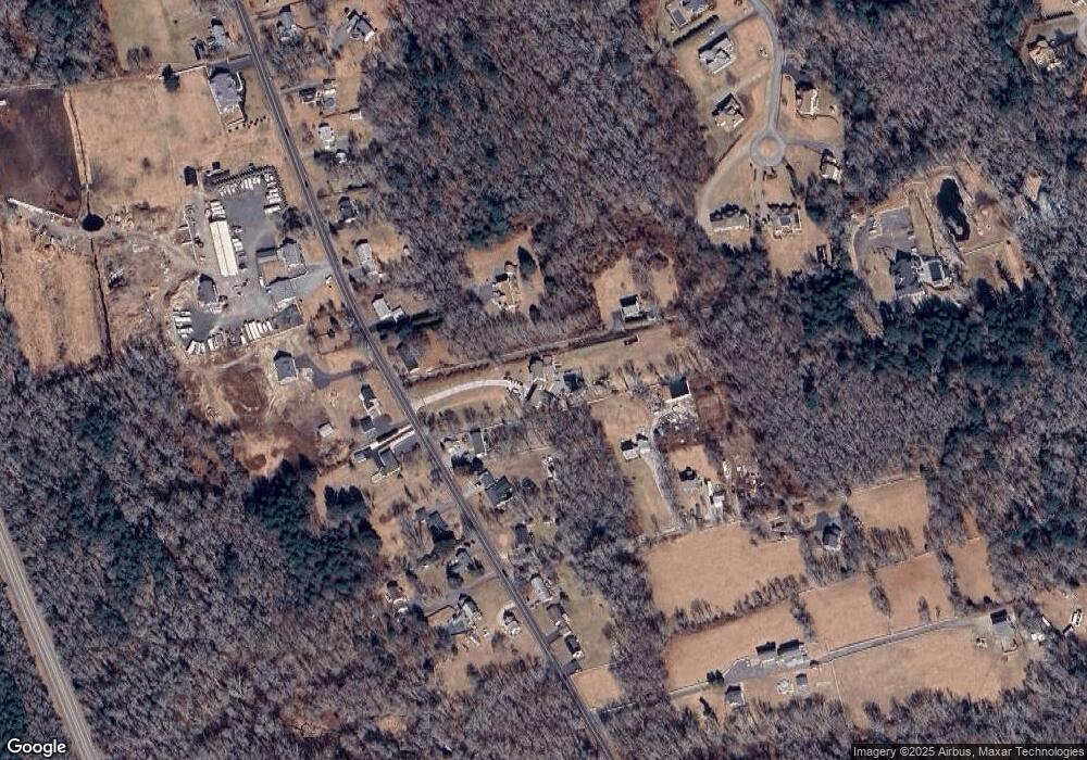 318 Gifford Rd, Westport, MA 02790 - photo 1