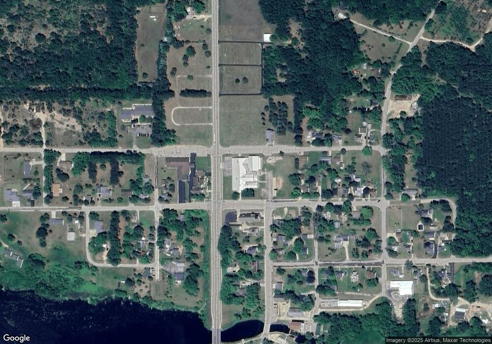 114 E Park St, Neshkoro, WI 54960 - photo 1