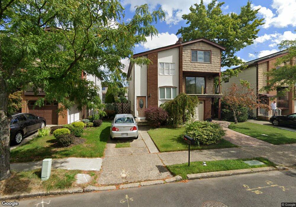 275 Elverton Ave, Staten Island, NY 10308 - photo 1