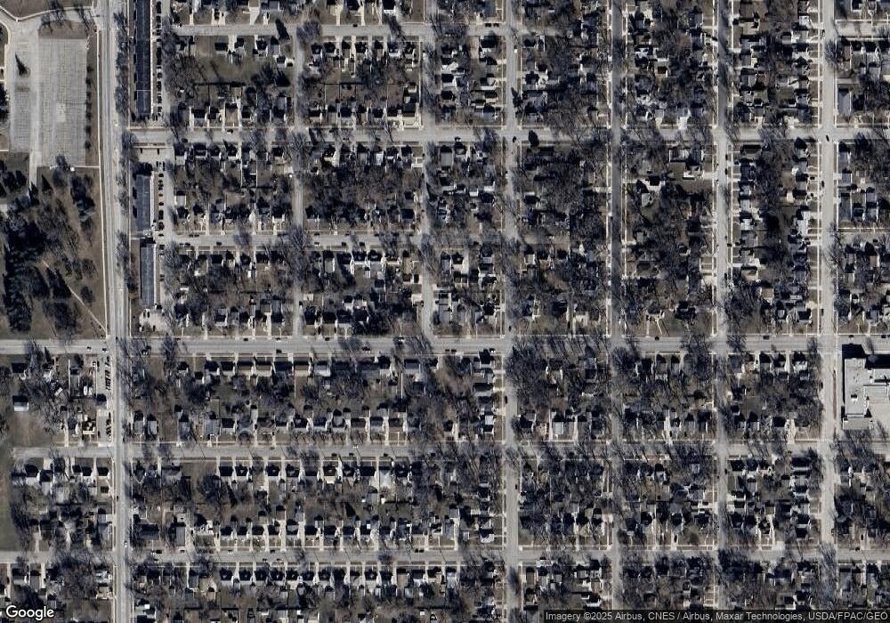 900 12th St NW, Austin, MN 55912 - photo 1