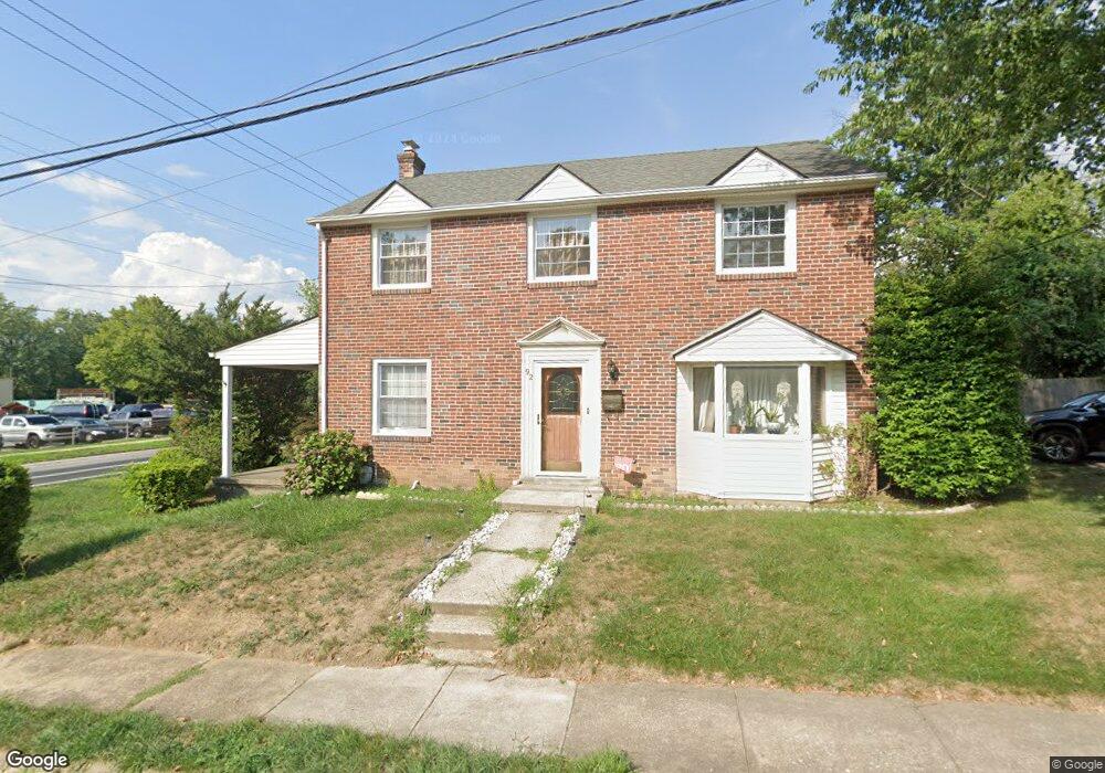 92 E Marshall Rd, Lansdowne, PA 19050 - photo 1