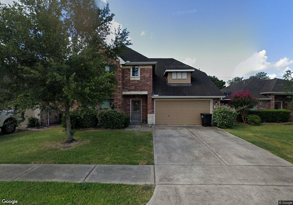 205 Midtown Park Dr, Alvin, TX 77511 - photo 1