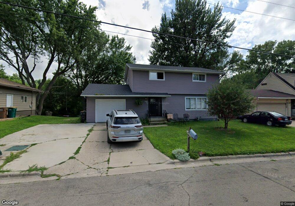 1017 Plainview Ln, Albert Lea, MN 56007 - photo 1