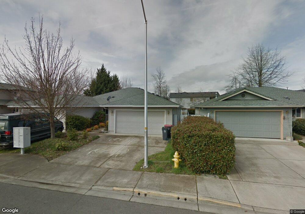 533 Brittni Ln, Central Point, OR 97502 - photo 1