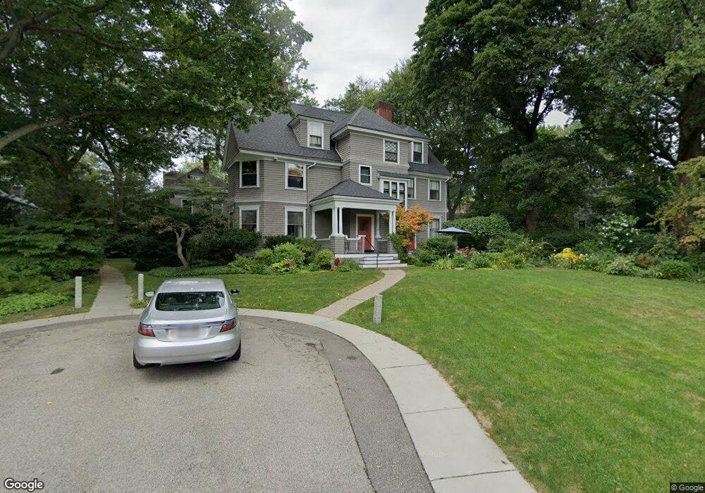 32 Hubbard Park Rd, Cambridge, MA 02138 - photo 1