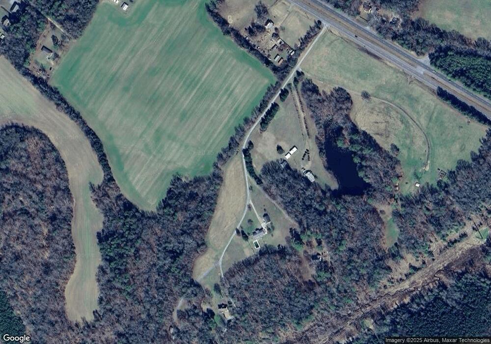 15 Fairmont Dr, Dunnsville, VA 22454 - photo 1