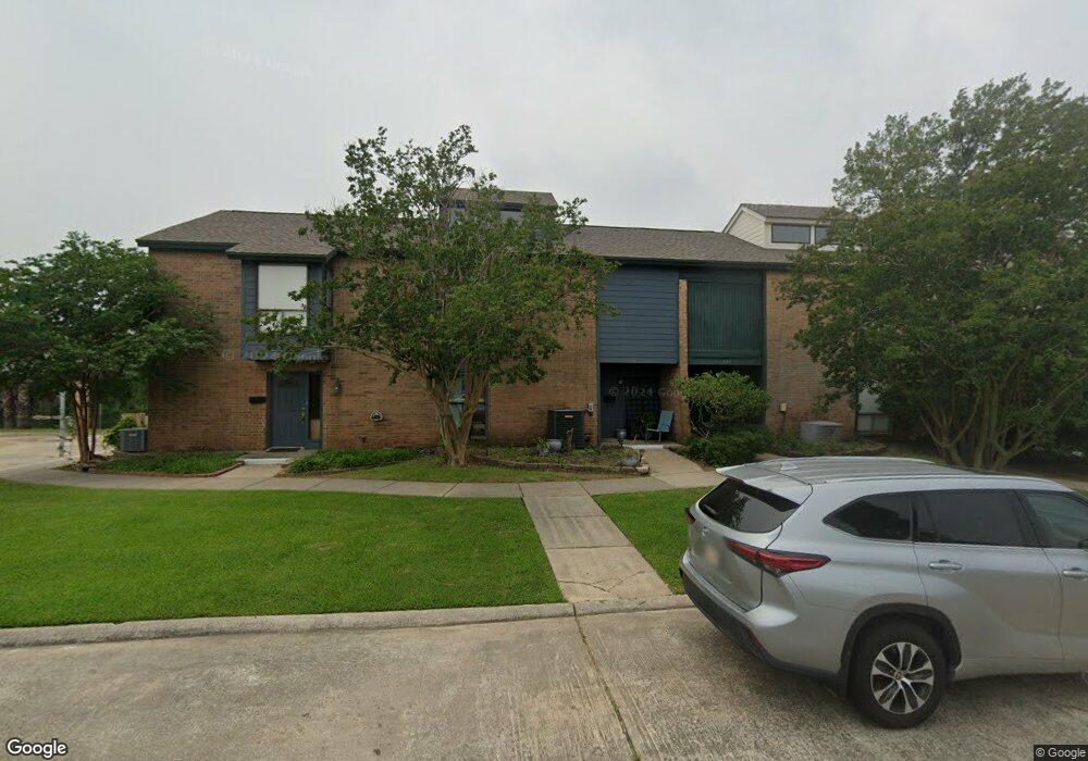 2346 Lake St, Lake Charles, LA 70601 - photo 1