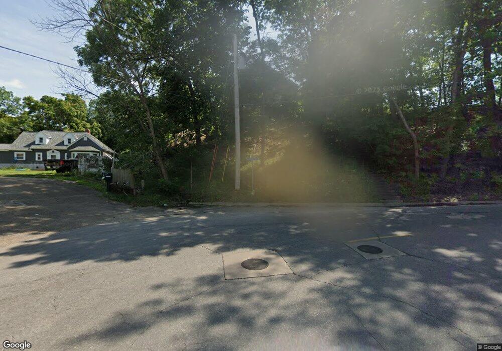 101 Maple St, Columbus Junction, IA 52738 - photo 1