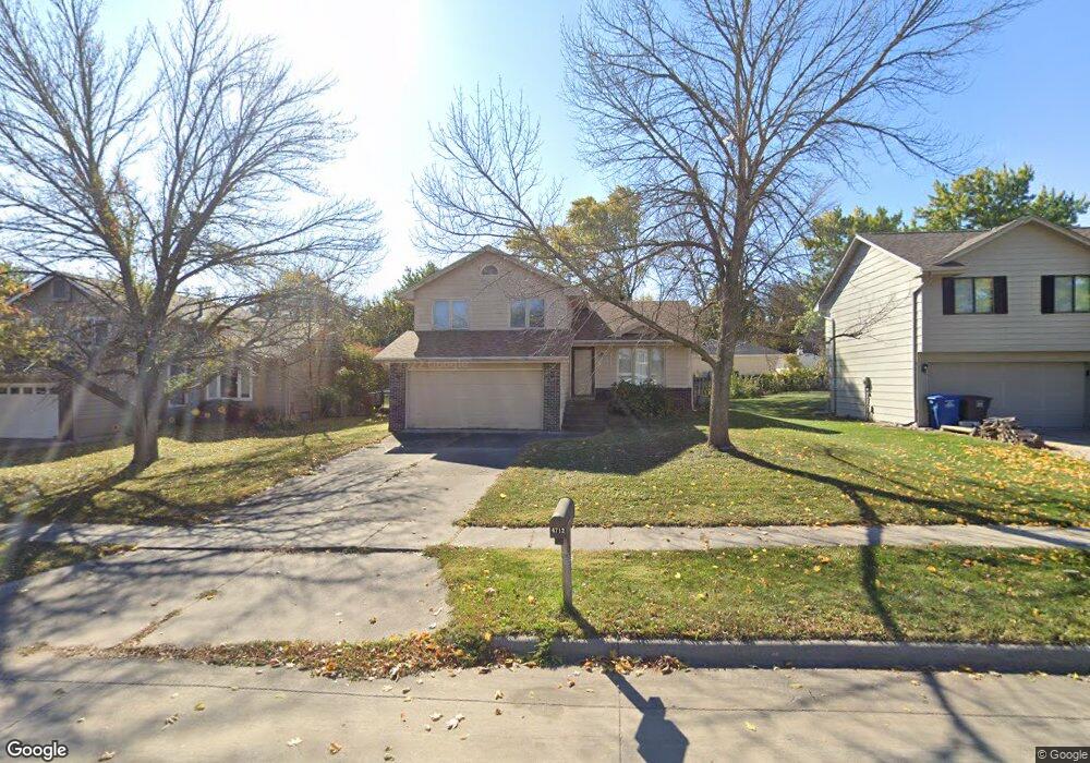 4712 Palm Ave, Des Moines, IA 50310 - photo 1