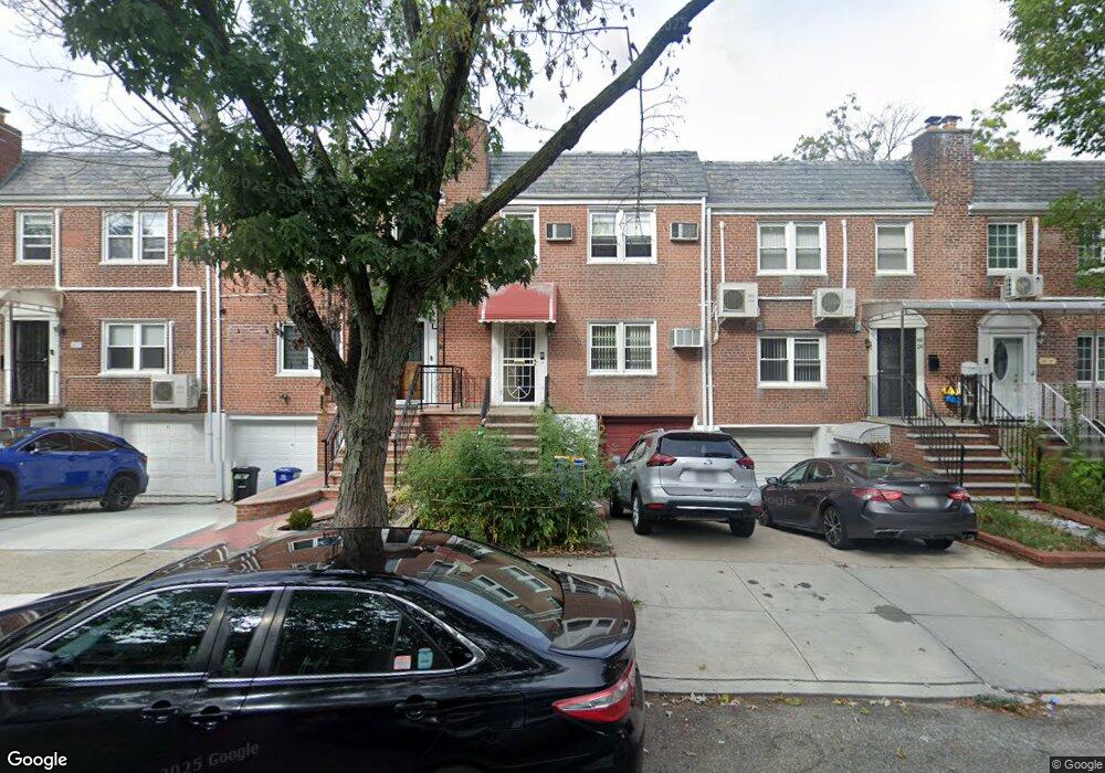 6926 198th St, Fresh Meadows, NY 11365 - photo 1
