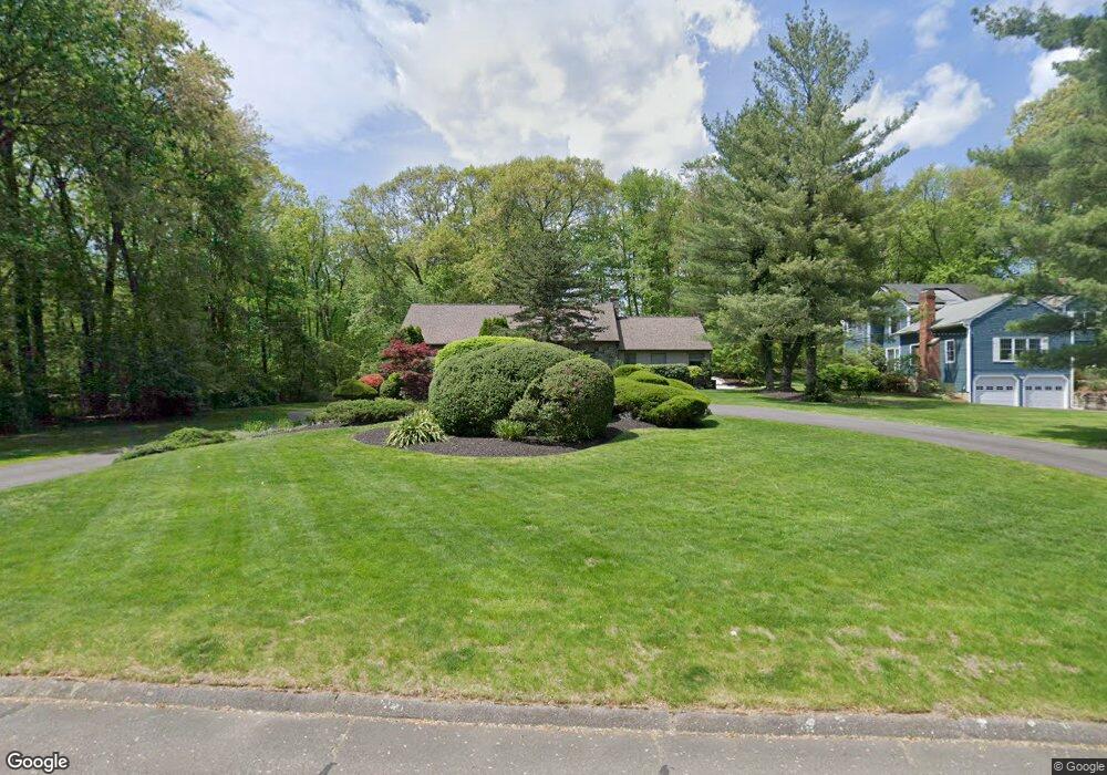 35 Lafayette Dr, Trumbull, CT 06611 - photo 1