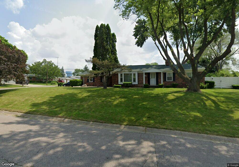 1445 Foxboro Ln, Flint, MI 48532 - photo 1