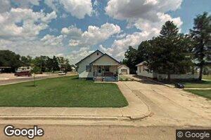 202 S York Ave, Oberlin, KS 67749