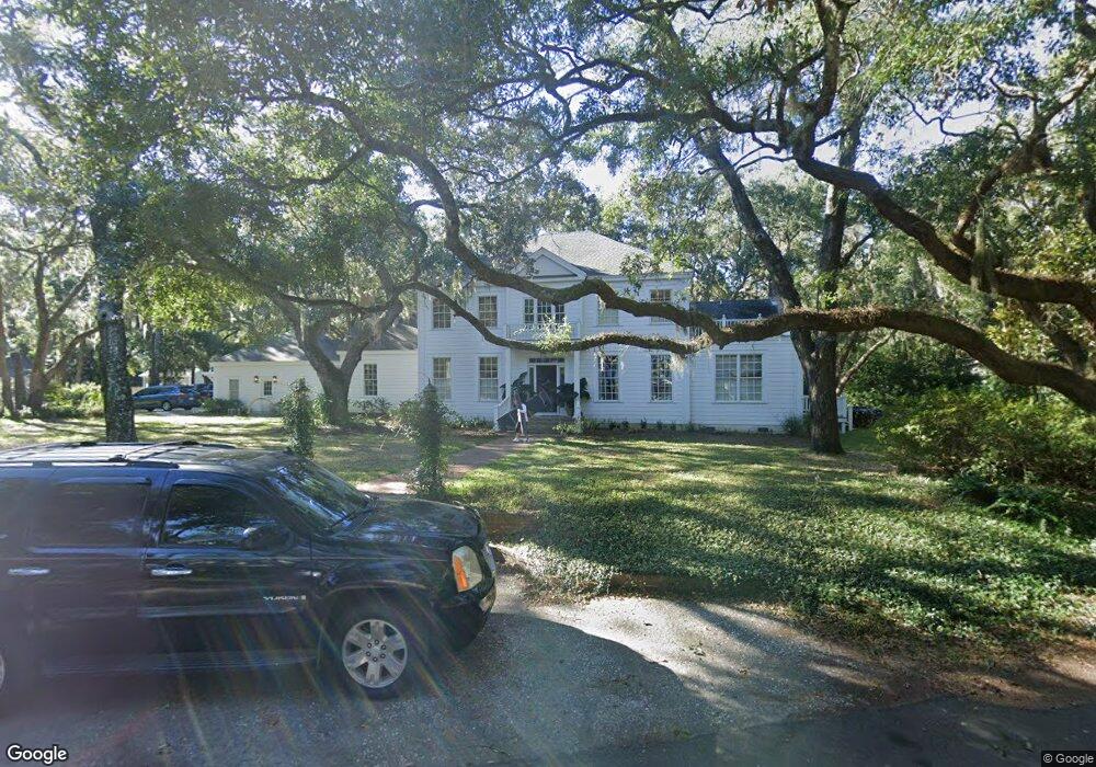 201 Settlers Rd, Saint Simons Island, GA 31522 - photo 1