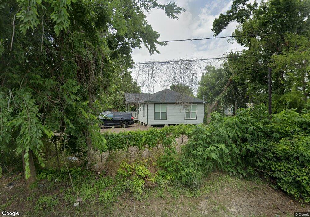 1018 Blue Bell Rd, Houston, TX 77038 - photo 1