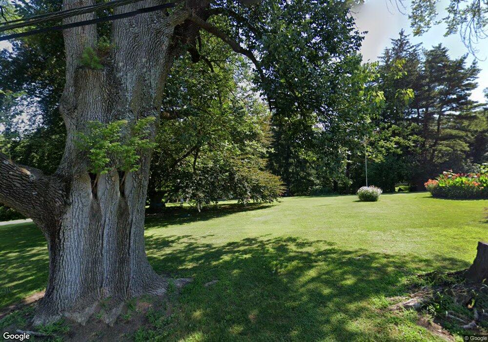 1083 Sackettsford Rd, Warminster, PA 18974 - photo 1