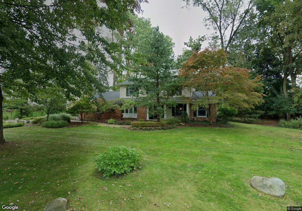5191 Clarendon Crest St, Bloomfield Hills, MI 48302 - photo 1