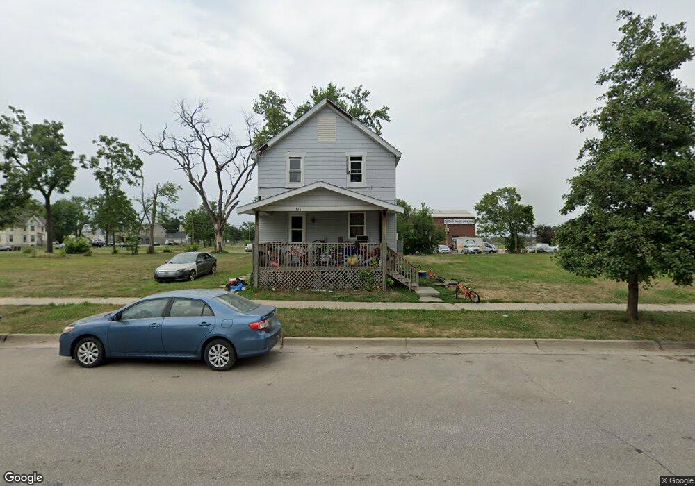 308 E Ave NW, Cedar Rapids, IA 52405 - photo 1