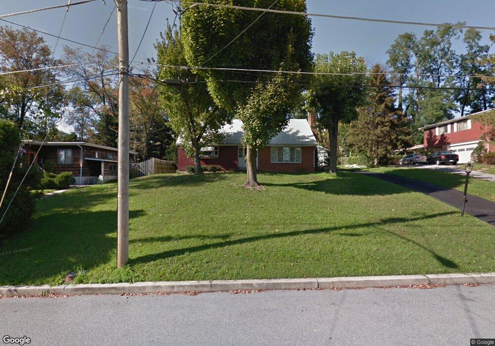 1423 Scott St, Reading, PA 19607 - photo 1