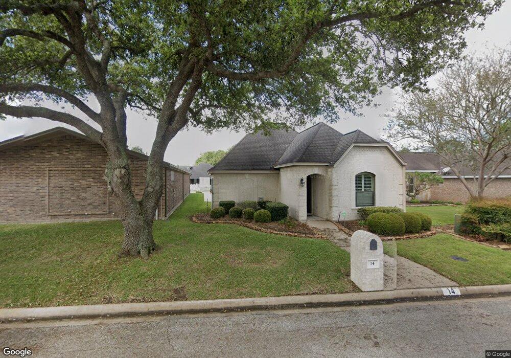 14 Valhalla Dr, Bay City, TX 77414 - photo 1