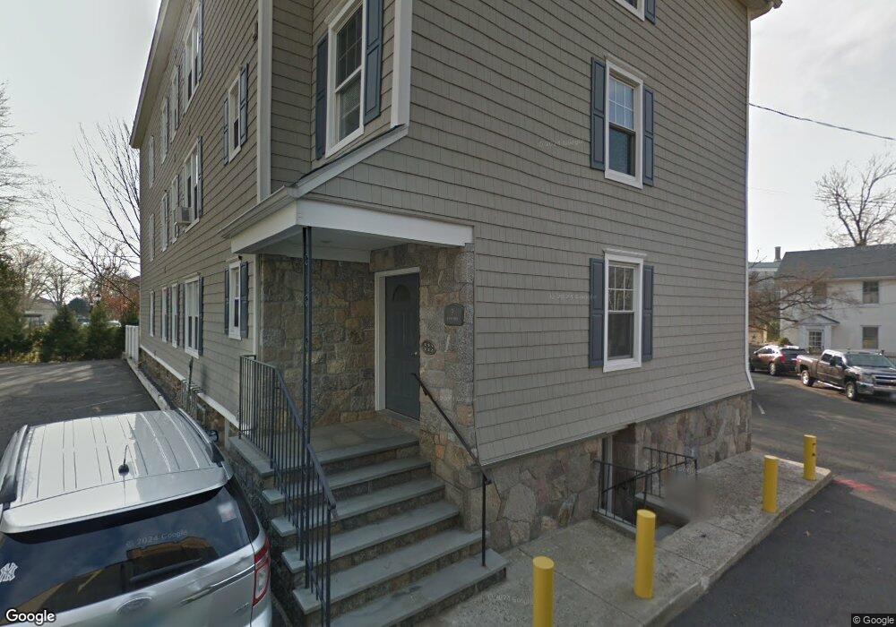 9 Sound View Ct unit 1A, Greenwich, CT 06830 - photo 1