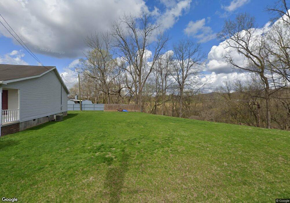 531 25th St, Dunbar, WV 25064 - photo 1
