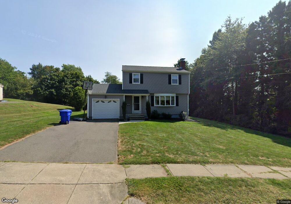 165 Aspen Dr, Middletown, CT 06457 - photo 1