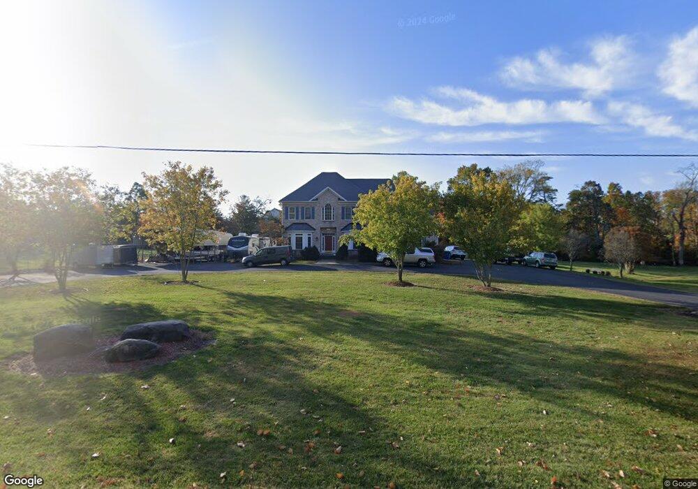 43314 Mountain View Dr, Chantilly, VA 20152 - photo 1