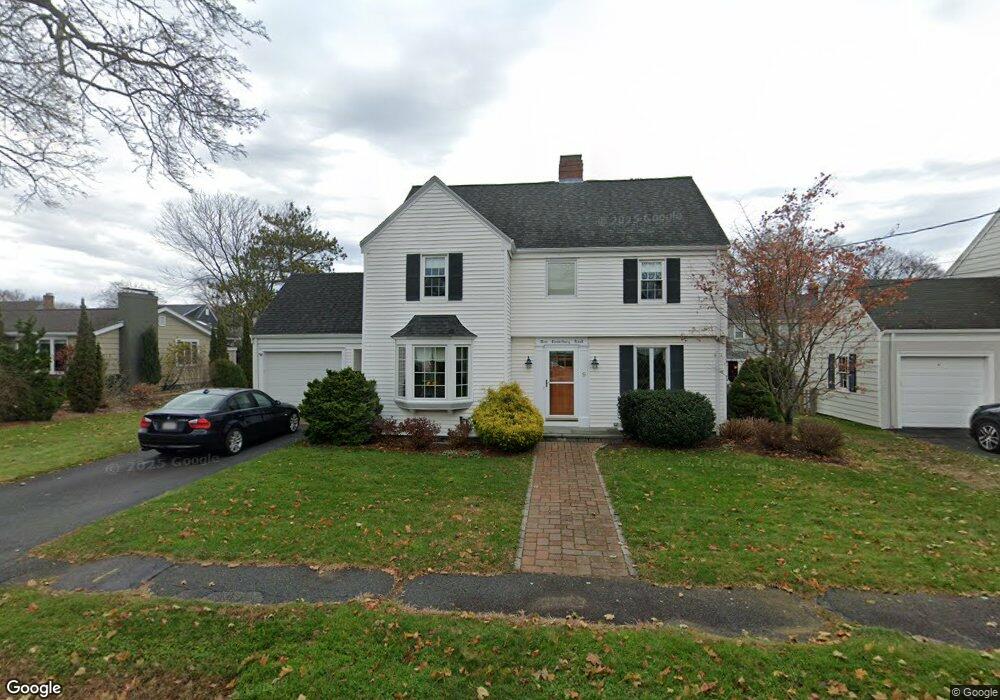 9 Canterbury Rd, Marblehead, MA 01945 - photo 1