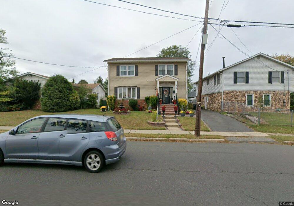 907 W Inman Ave, Rahway, NJ 07065 - photo 1