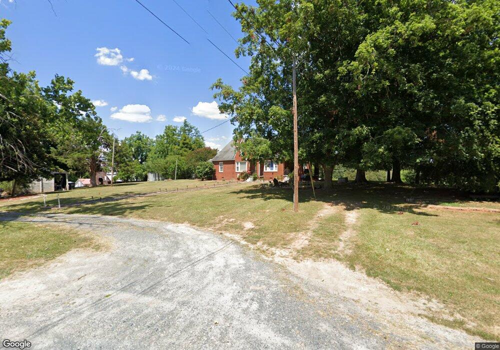 1815 Old Cox Rd, Asheboro, NC 27205 - photo 1