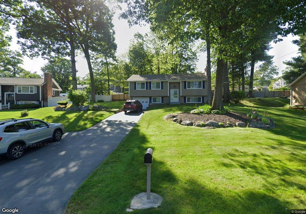 19 Stanley Ln, Nashua, NH 03062 - photo 1