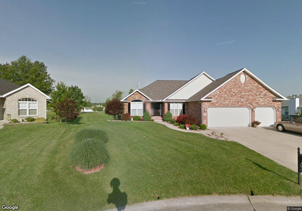 2713 Deerfield Dr, Maryville, IL 62062 - photo 1