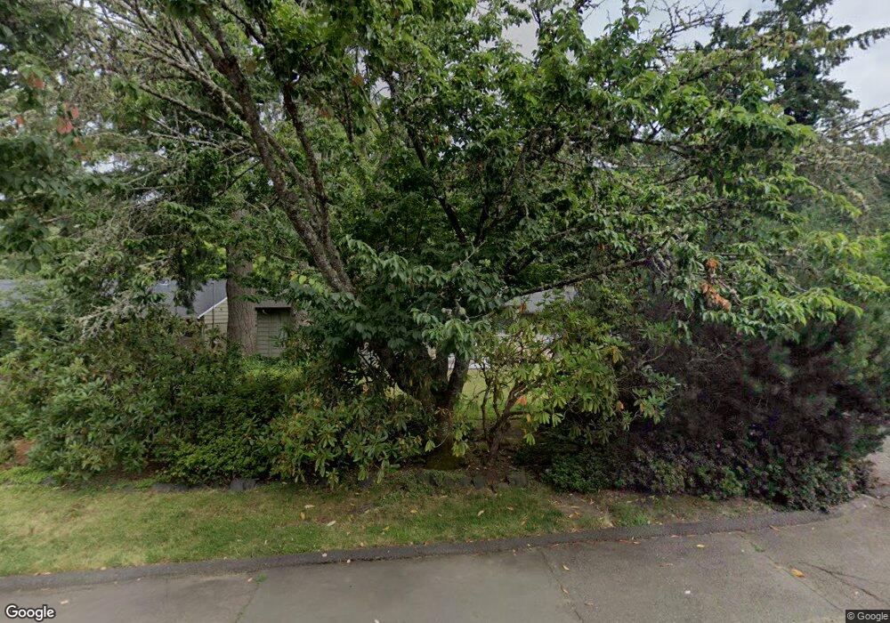 2323 Wembley Park Rd, Lake Oswego, OR 97034 - photo 1